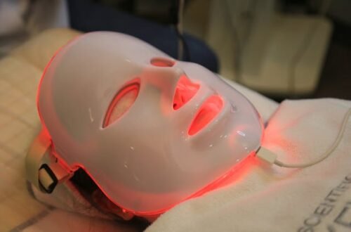 Enhancing Skin Health and Reducing Wrinkles with Red Light Therapy