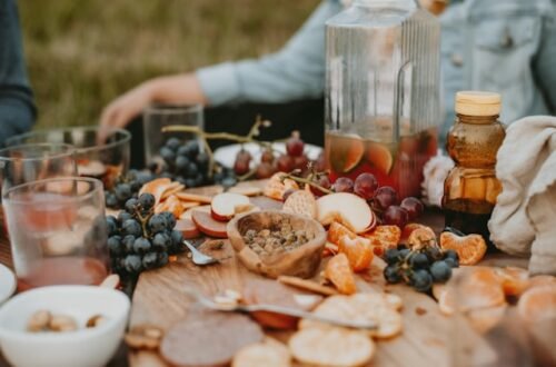 How to Build the Perfect Healthy Autumn Charcuterie Board