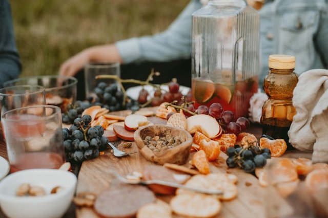 How to Build the Perfect Healthy Autumn Charcuterie Board