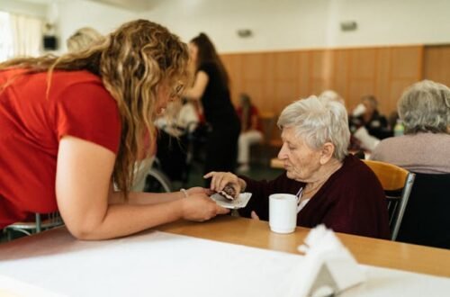 Best Senior Living Communities in the US for Wellness and Healthy Aging