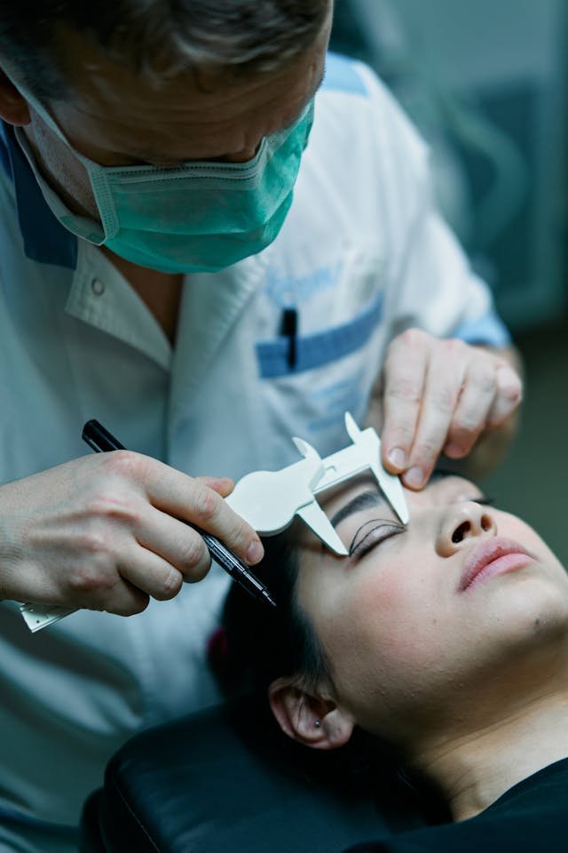 Blepharoplasty Demystified: A Guide to Eyelid Surgery